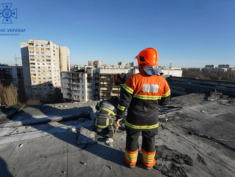 В Харькове обнаружили вмерзшую в землю неразорвавшуюся российскую ракету