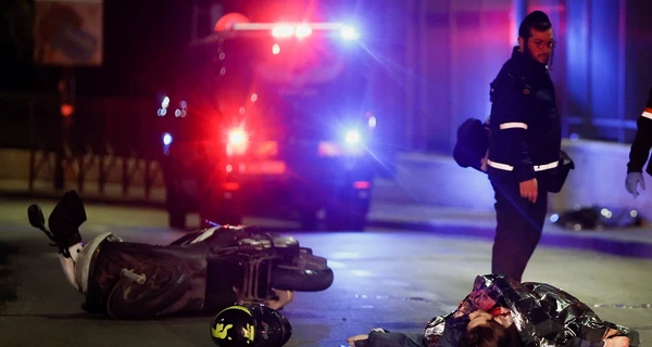 У Єрусалимі терорист розстріляв людей біля синагоги - багато загиблих та поранених