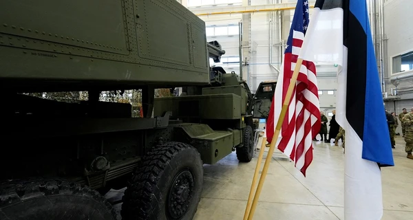 США объявили новый пакет помощи Украине - в него войдут дальнобойные снаряды GLSDB