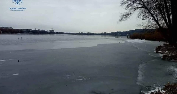 На Житомирщині врятували вагітну жінку, що провалилася під кригу