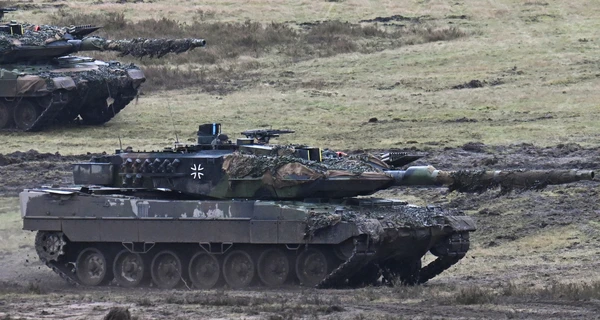Минобороны объявило о начале обучения военных на танках Leopard (обновлено)