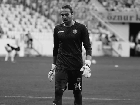 Во время землетрясения в Турции погиб вратарь известной команды