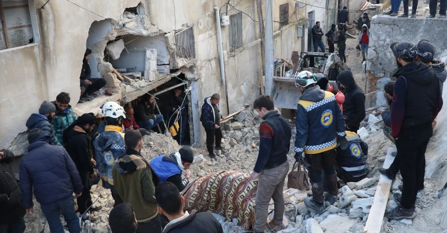 Землетрус у Туреччині та Сирії: вже понад 21 700 жертв