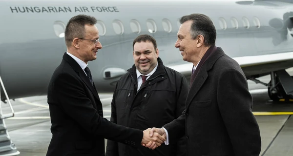 Глава МИД Венгрии приехал в Минск за “миром”: Многие будут нападать на меня…