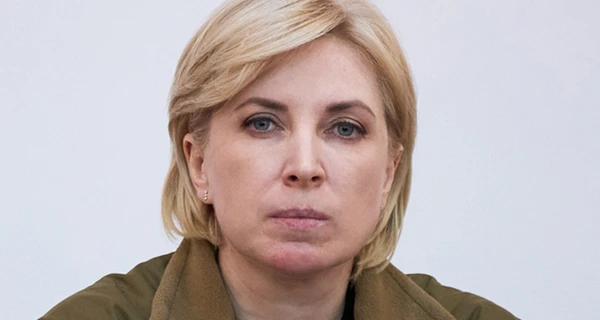 Щоденні обстріли та важкі бої: мешканців Бахмута просять терміново евакуюватися