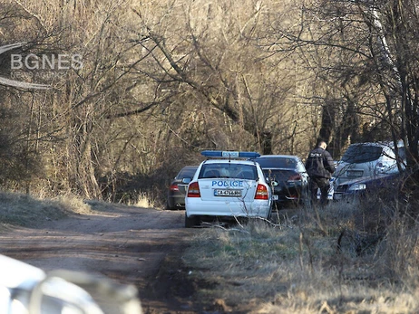 В Болгарии нашли грузовик с десятками мертвых людей, среди них - дети