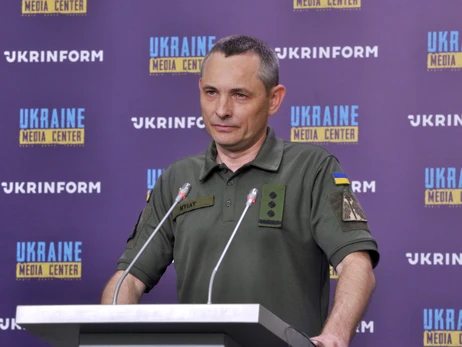 Игнат: У россиян не получится стянуть авиацию к украинским границам