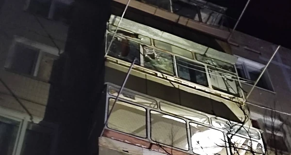 Чотири багатоповерхівки пошкоджено в Нікополі через нічний обстріл Росії