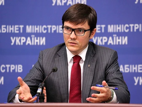 Экс-министра Пивоварского подозревают в нанесении ущерба государству на более 30 миллионов долларов