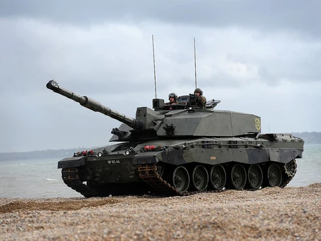 Великобританія заявила про можливе надання Україні додаткових танків Challenger 2