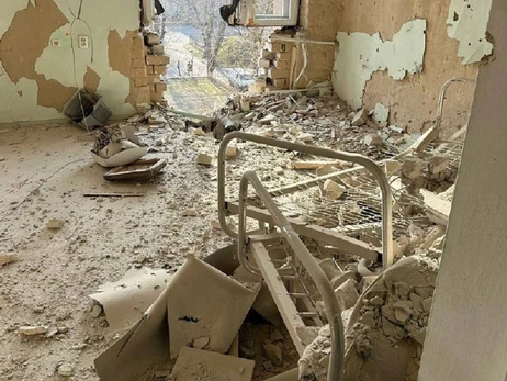 Ночью россияне обстреляли одну из городских больниц Херсона