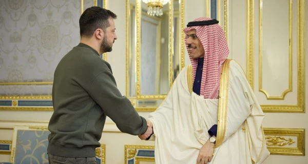 В Украину впервые приехал глава МИД Саудовской Аравии