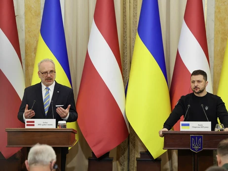 Зеленський та президент Латвії зустрілися у Львові