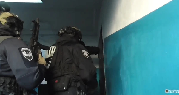 В Україні викрили банду, яка оформляла кредити на полонених захисників