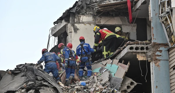 У Запоріжжі завершили роботи на місці зруйнованого будинку - пʼятеро людей вважаються зниклими безвісти