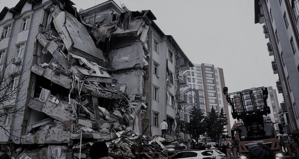 Росіяни розпочинають 