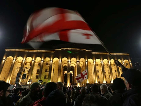 Парламент Грузии официально отозвал закон об иноагентах
