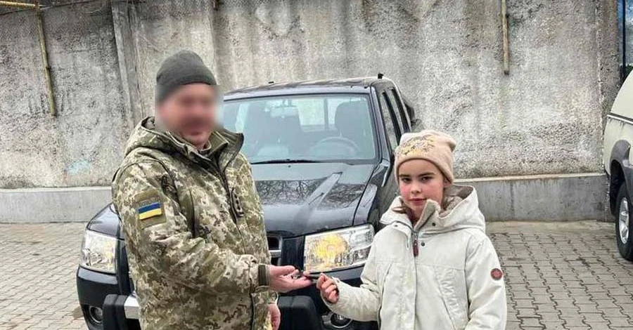 Школьница из Черкасской области передала на внедорожник для Госпогранслужбы 120 тысяч гривен