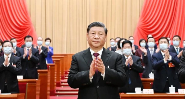 Си Цзиньпин в третий раз стал главой Китая