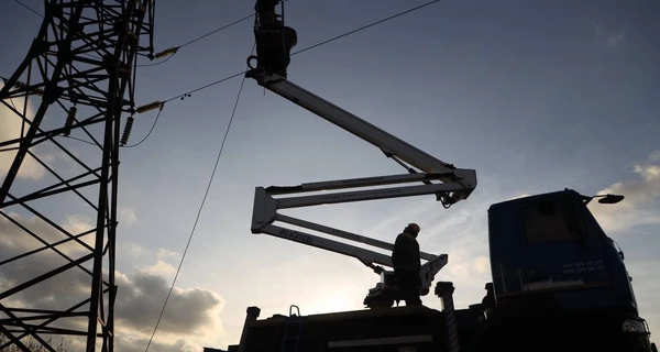 У Києві відмінили відключення світла, а Харків тимчасово без електротранспорту