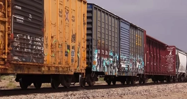 Генштаб: РФ завезла на Донбас вагон із засудженими жінками 