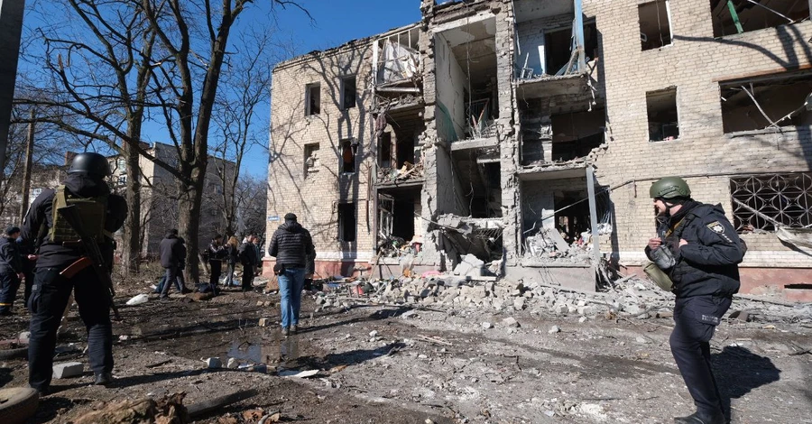 РФ обстріляла центр Краматорська, є загиблий та постраждалі