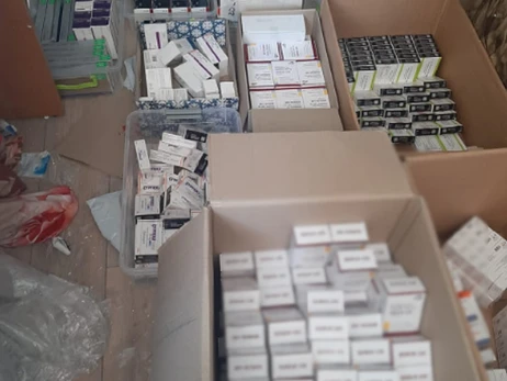 На Київщині викрили мережу, яка продавала онкохворим фальшиві ліки