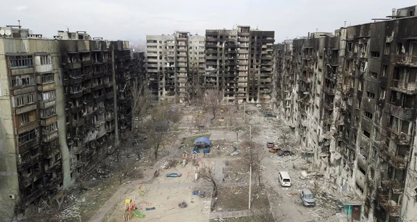 Росіяни за добу випустили по Херсону та області майже 400 снарядів: шість поранених