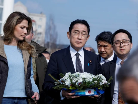 В пику Китаю. Что даст Украине визит премьер-министра Японии