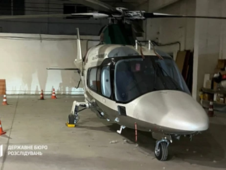 В Украине арестовали вертолет беглого олигарха Жеваго