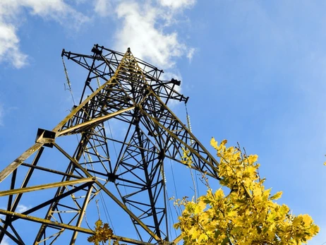 «Укрэнерго»: Из-за «прилетов» на Житомирщине введено ограничение энергоснабжения
