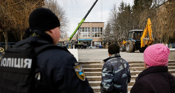 У Ржищеві розібрали завали та знайшли тіло девятої загиблої - комендантки гуртожитку