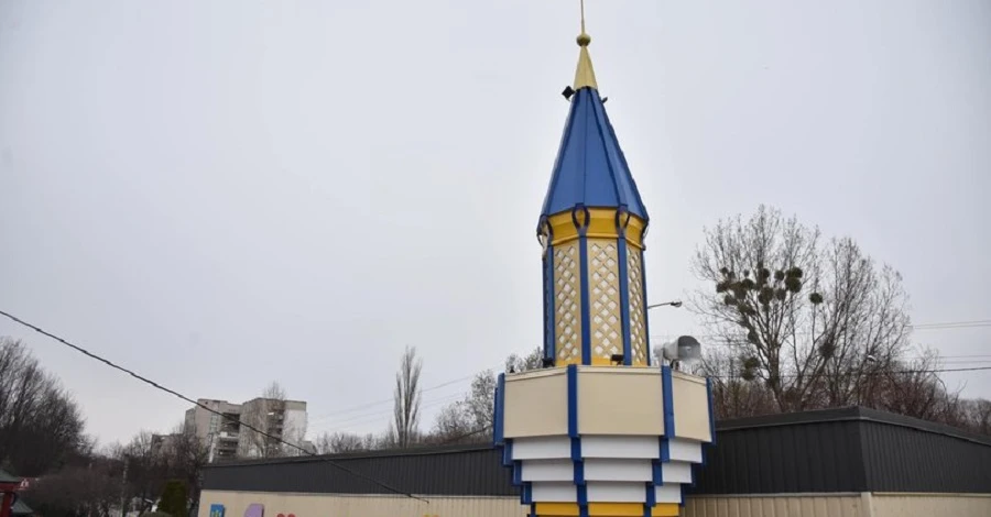 Во Львове открыли первую в городе мечеть с минаретом