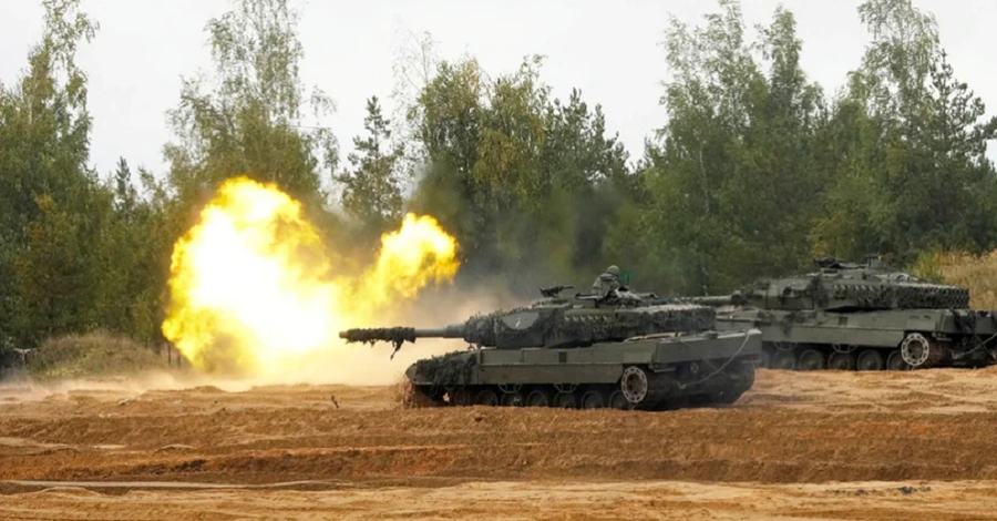 Der Spiegel: В Украину прибыли 18 танков Leopard 2 из Германии