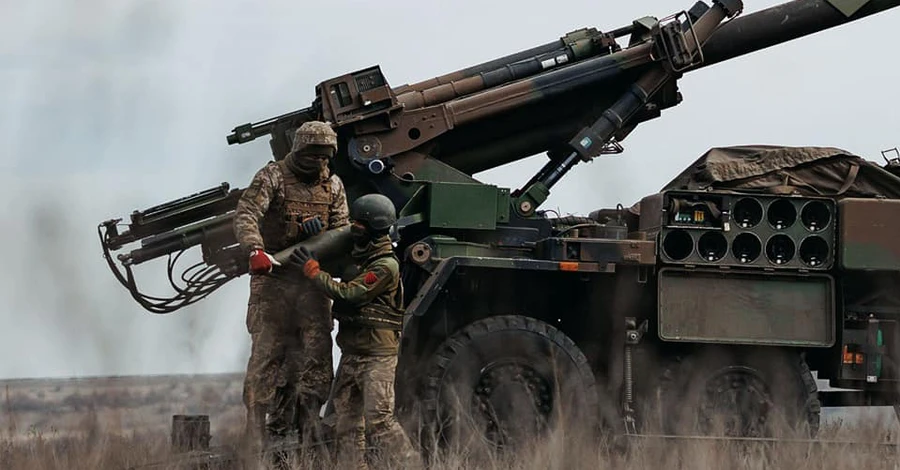 Генштаб: ВСУ отразили атаки на Донбассе и уничтожили два склада боеприпасов россиян