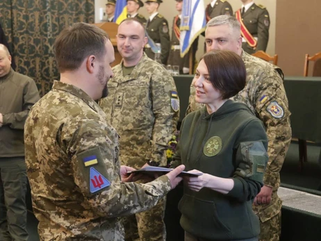 В Украине состоялся первый выпуск военных капелланов 