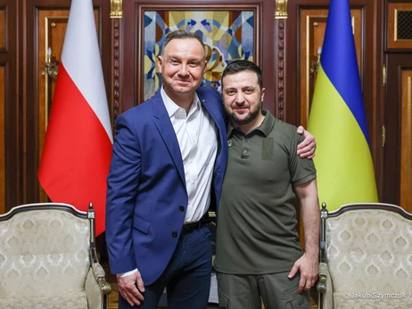 Зеленский посетит Польшу 5 апреля и встретится с украинцами