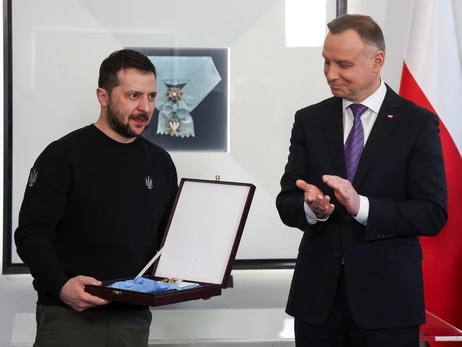 Дуда вручил Зеленскому высшую награду Польши – орден Белого Орла