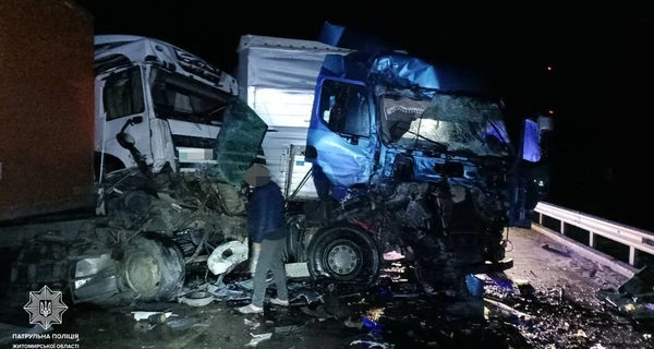 В Житомире из-за серьезной аварии перекрыли движение по объездной дороге