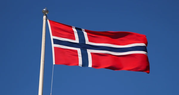 Норвегия высылает 15 российских шпионов из посольства в Осло