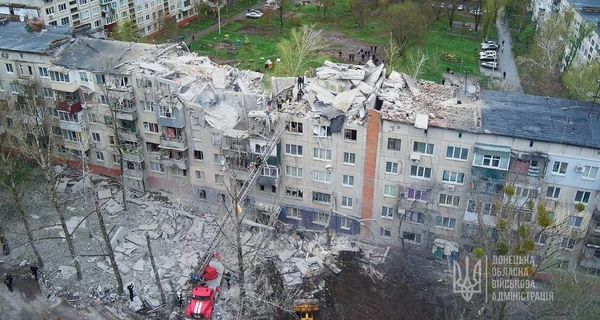 В машине скорой умер ребенок, которого спасли из-под завалов в Славянске