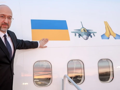 Шмигаль: Україна отримає від Канади конфіскований у Росії АН-124