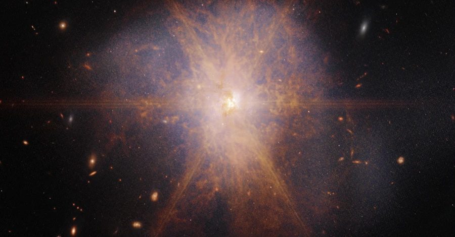 Телескоп Уэбба зафиксировал впечатляющее слияние двух галактик
