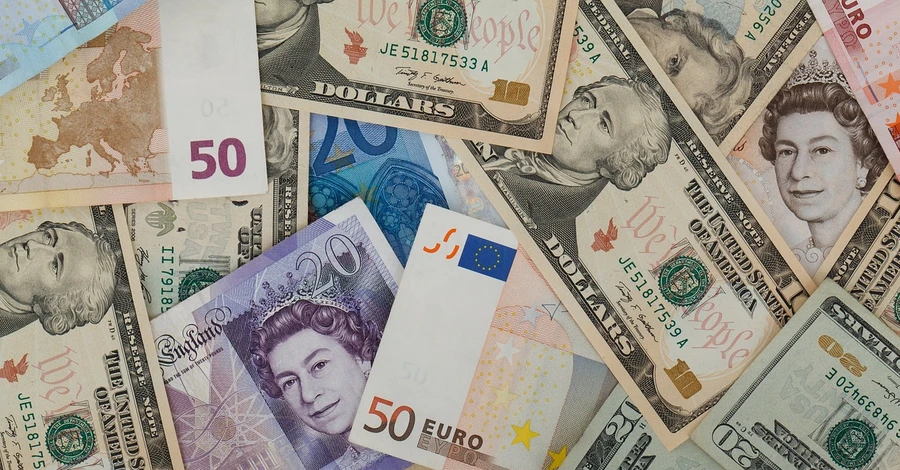 Что делать с долларом прямо сейчас: 5 «валютных» советов экономиста