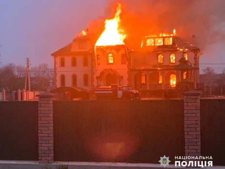 В Черновицкой области подожгли церковь УПЦ (МП), построенную в 2014 году