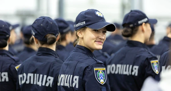 Две одесситки за два-три часа обокрали четыре магазина одежды