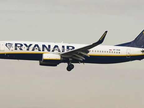 Ryanair скасувала сотні рейсів на травневі свята через страйки у Франції