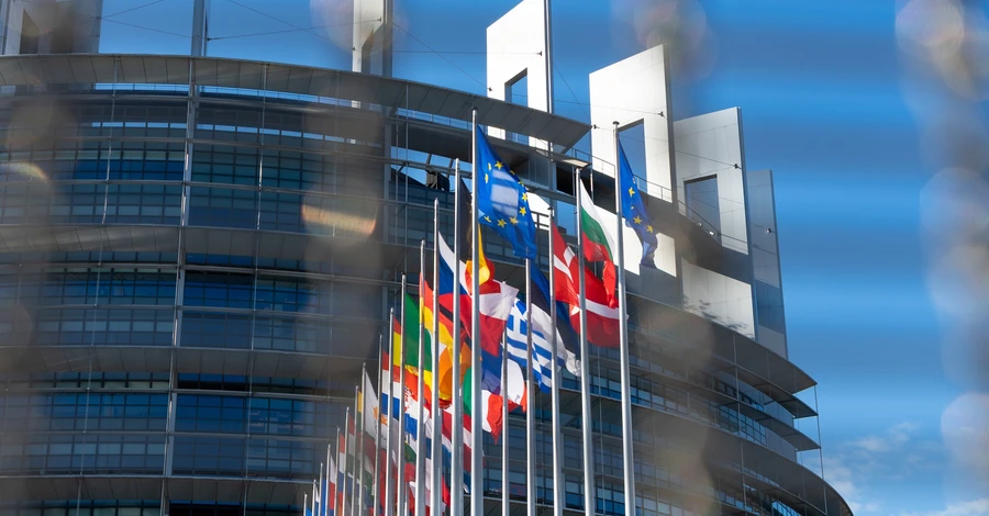  Совет ЕС утвердил выделение миллиарда евро на закупку боеприпасов для Украины 