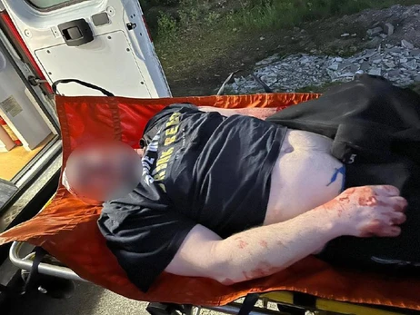 На Киевщине мужчина убил дочь и хотел казнить всю семью, потому что его жена за границей