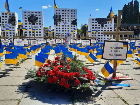 Послу Росії не дали покласти квіти біля пам'ятника радянським солдатам у Варшаві